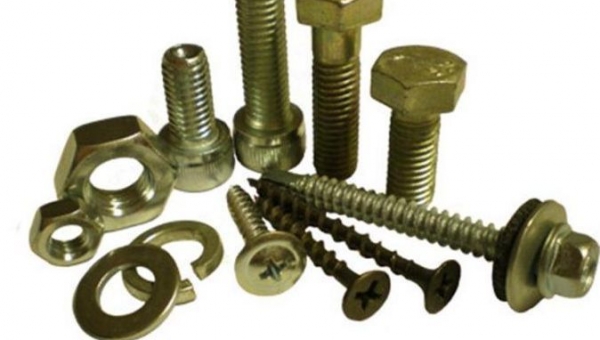 Крепёж, гвозди, болты, цепи в Добруше